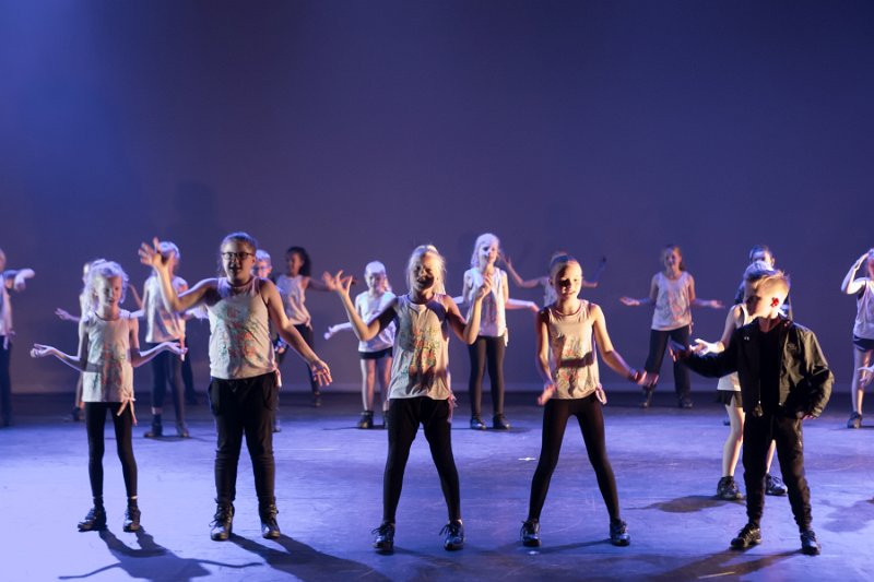 Streetdance C 199.jpg